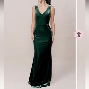 Revelry Dakota Emerald Velvet Dress